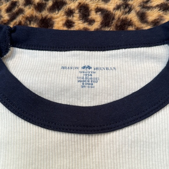 Brandy Melville White & Blue Top - Picture 4 of 8